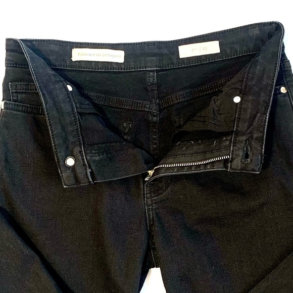 ANTHROPOLOGIE PILCRO STUDDED BELL FLARE RAW HEM CROPPED BLACK DENIM JEANS. Sz 25 - Picture 7 of 12